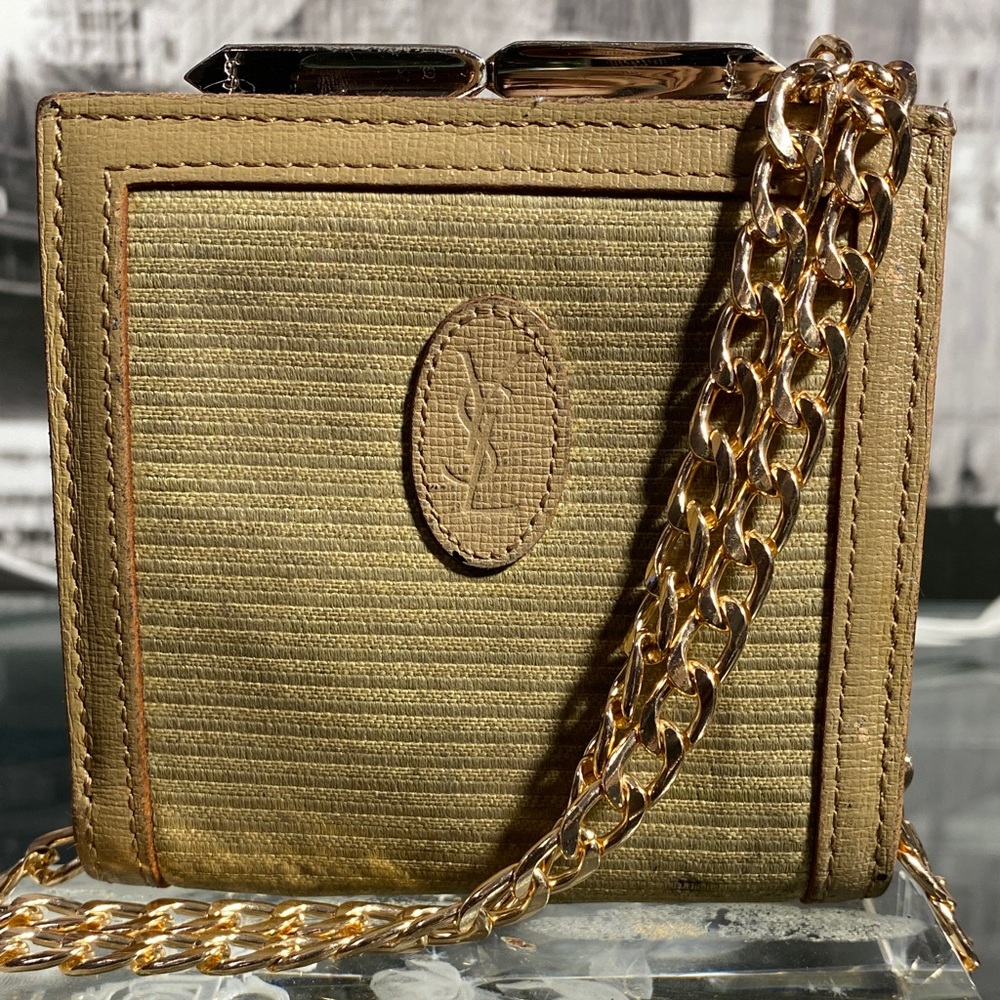 Authentic YSL Yves Saint Laurent Vintage compact wallet